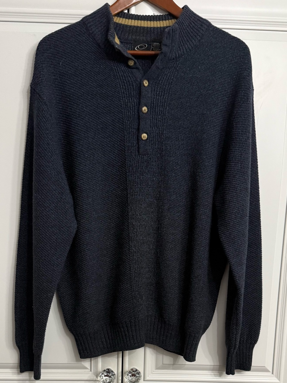 Cotton Reel Men’s Merino Wool Blend Blue Henley Mock Neck Sweater Size Medium
